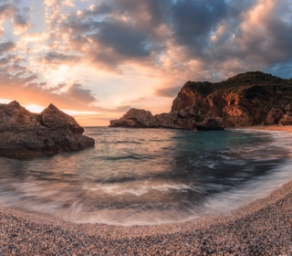 Image description here...